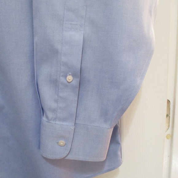 Jos A Bank Traveler Dress Shirt 17.5 - 34 Blue Tailored Fit Office Professional - Picture 5 of 7